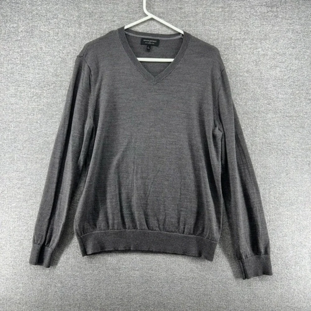 Banana Republic Sweater Men Size Large Gray 100% Merino‎ Wool Winter